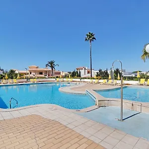 Albufeira Concept With Pool By Homing Apartamento
